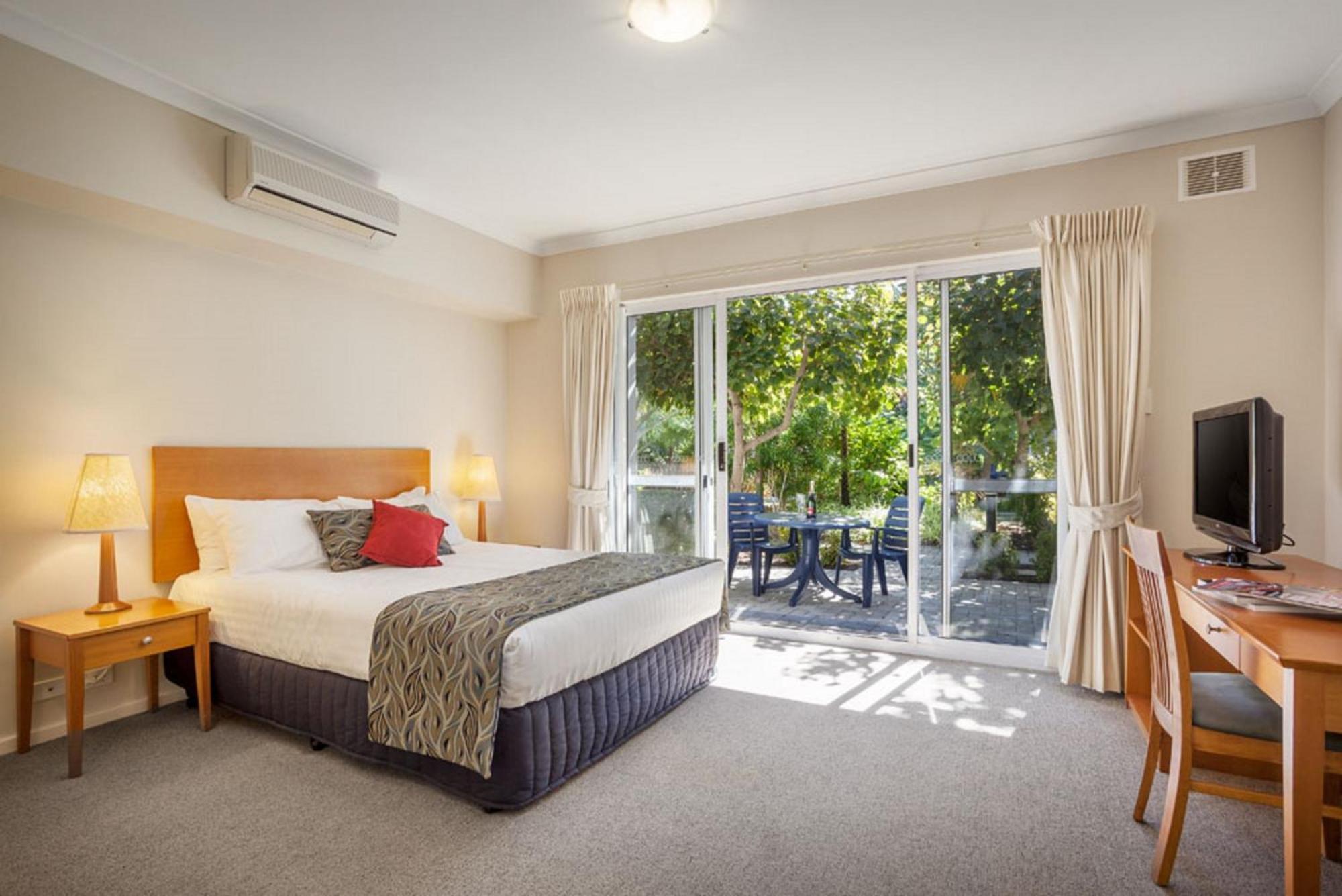 C Mandurah Apartment Resort Exteriér fotografie
